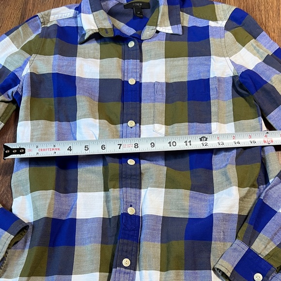 Stylish Women’s Plaid Flannel Shirt Set - Pink, Blue, Green - Picture 8 of 16